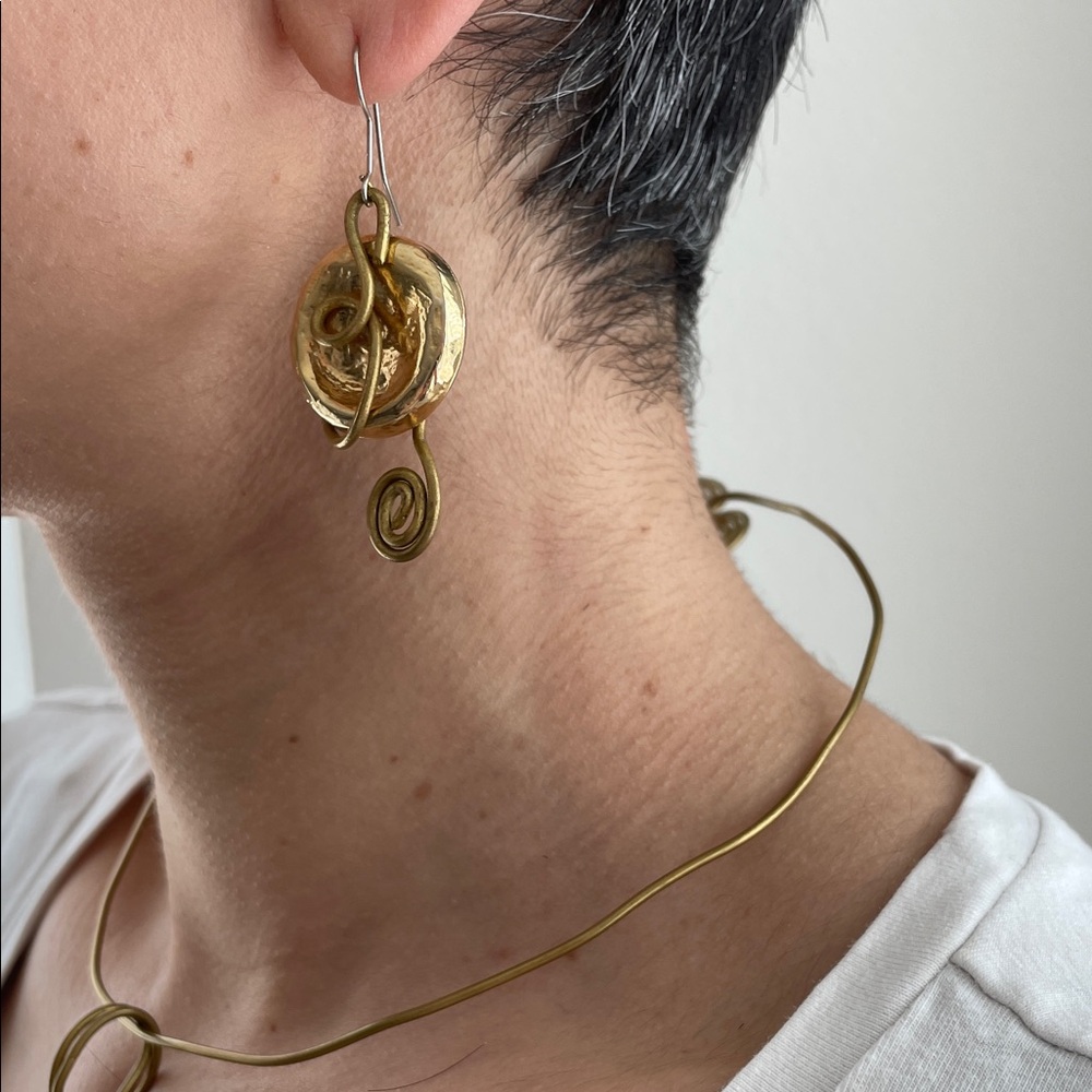 Gold Spiral Pendant Necklace and Earring Set - Picture 3 of 11